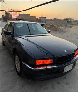 بي ام دبليو الفئة 7